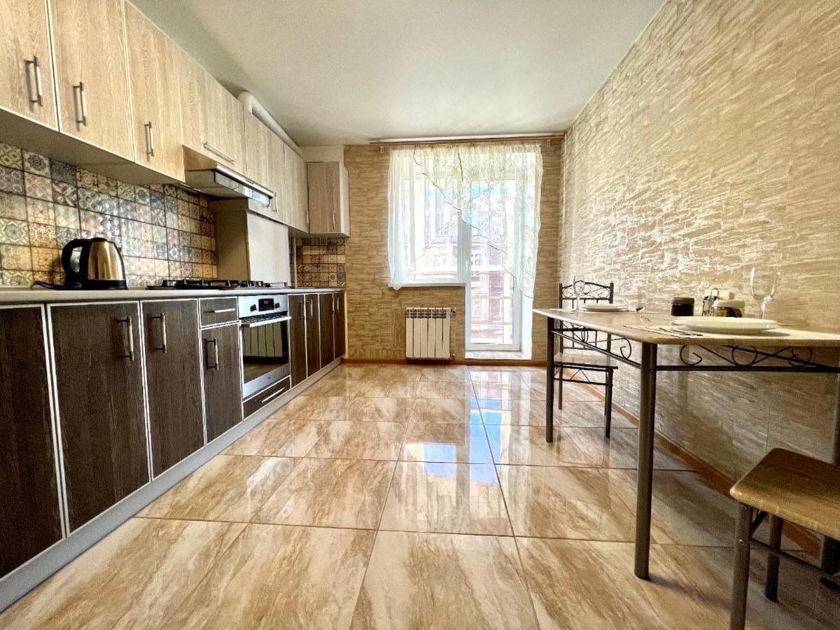 Apartpoltava Простора Однокімнатна Квартира В Новобудові, Корпусний Парк Exterior foto